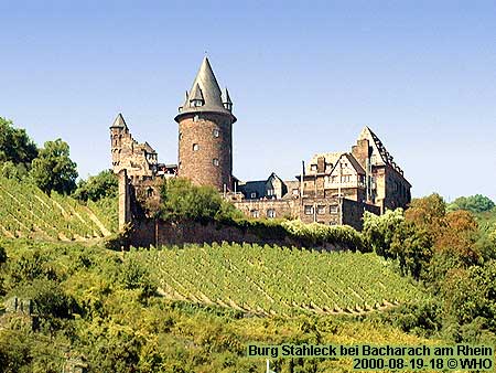 Burg Stahleck oberhalb von Bacharach am Rhein.